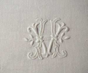 Monogramme ancien HV