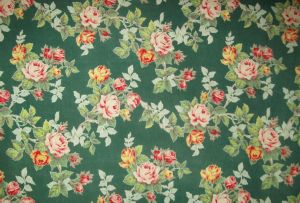 TISSU ANCIEN JOLIES ROSES