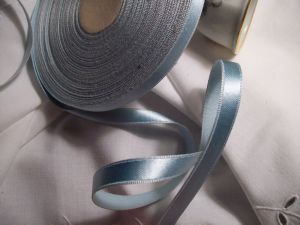    PETIT RUBAN ANCIEN BLEU CIEL . 3M