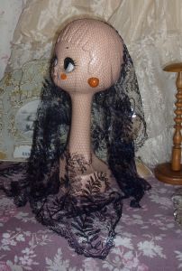  GRANDE VOILETTE ANCIENNE MANTILLE, marine