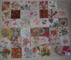   Lot de 42 petits coupons de tissus anciens pour patchwork..