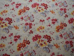 Tissu ancien , jolies petites fleurs