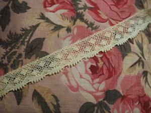 fine dentelle ancienne